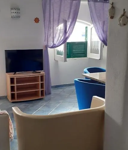 La Casa Viola