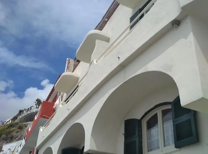 La Casa Viola Sant'Angelo (Isola d'Ischia)