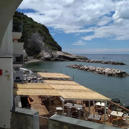 La Casa Viola Apartment *